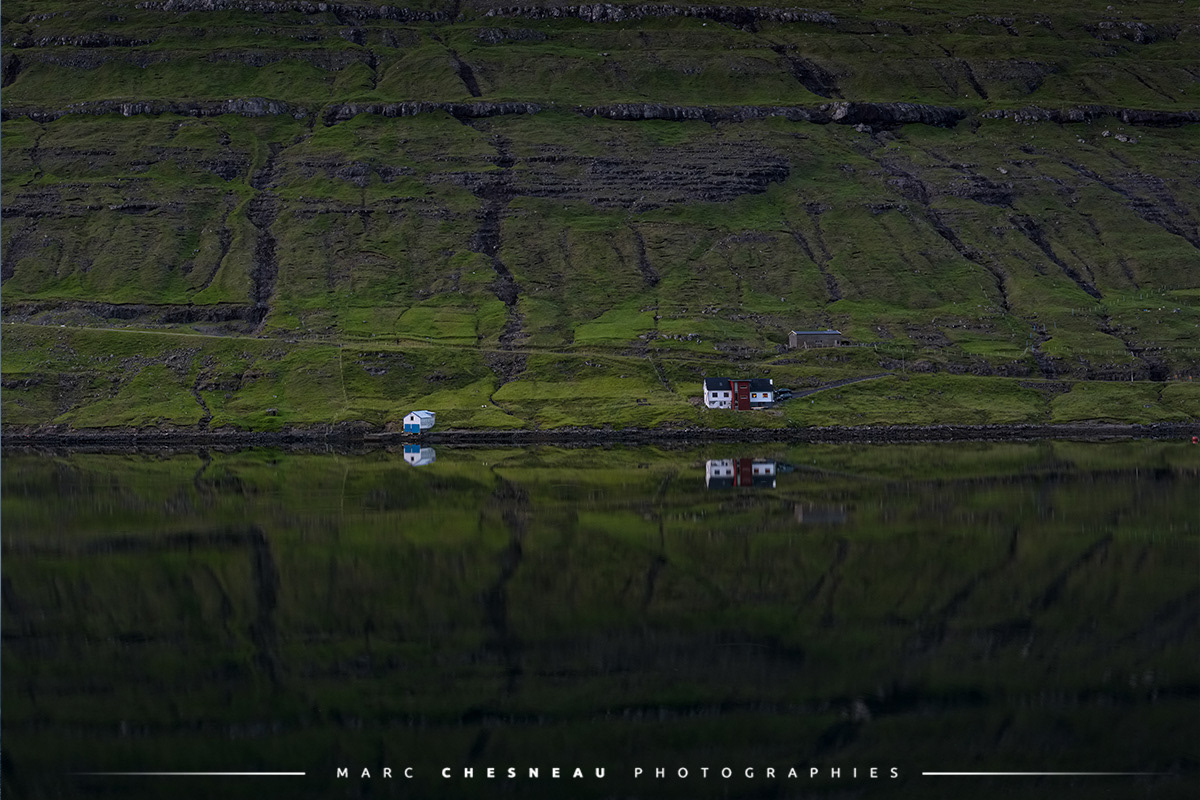 îles Féroé miroir d'un soir dans le fjord de Funingur - Marc Chesneau photographie